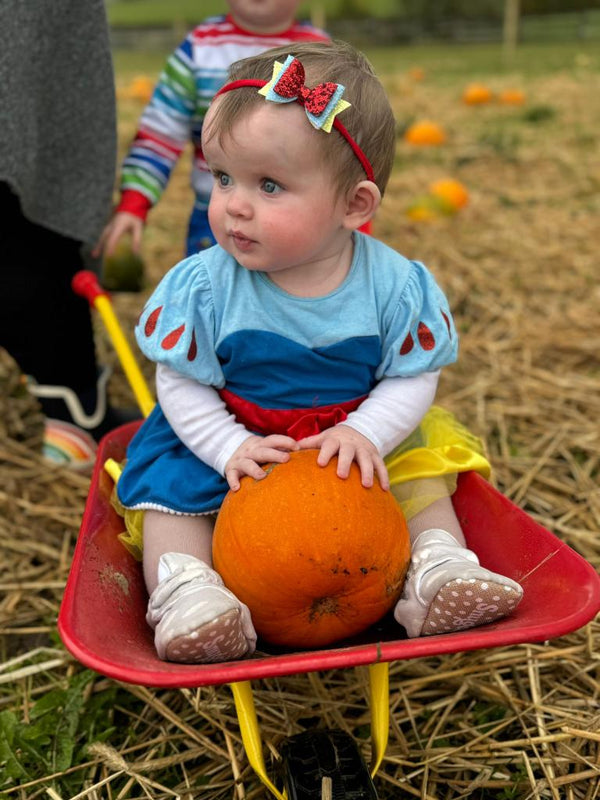 Halloween Fun for Little Ones: Ideas for a Spooky (and Snuggly!) Celebration