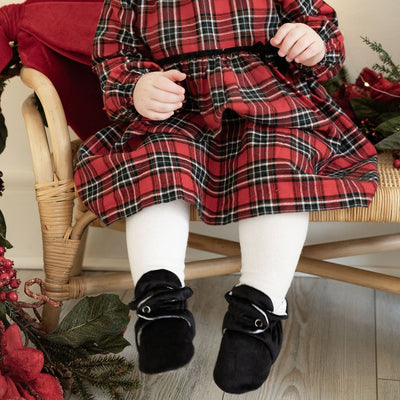 Black Velvet - Stay On Baby Booties With Non-Slip Soles | Snugabugz